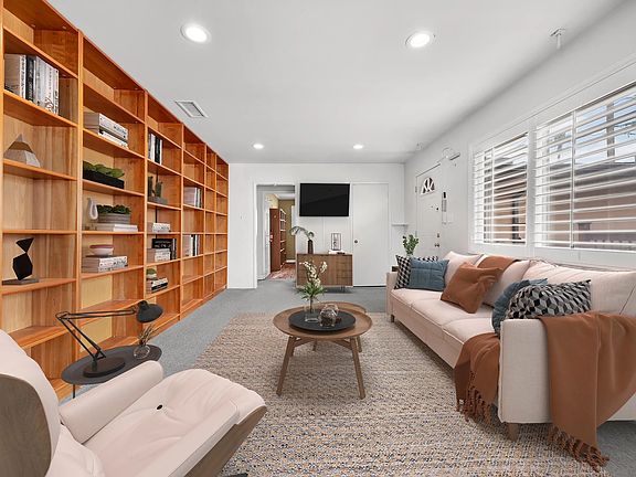4th image of 4560 Miami Way