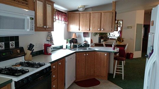 3rd image of 5711 100th St NE Unit 61