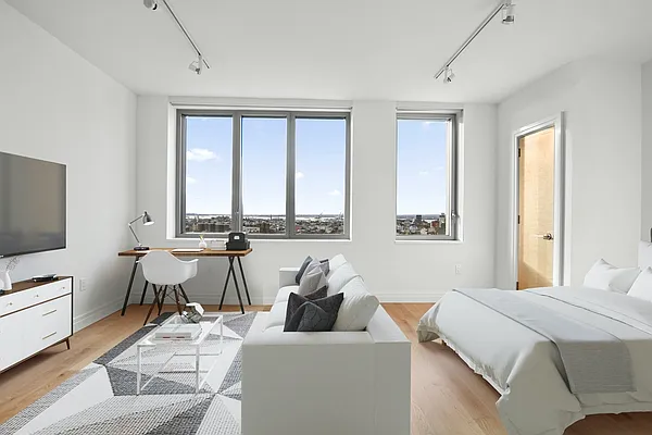 Rented by Two Trees | media 18