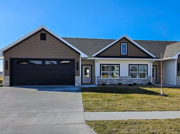 325 Dutch Dr, Robins, IA 52328