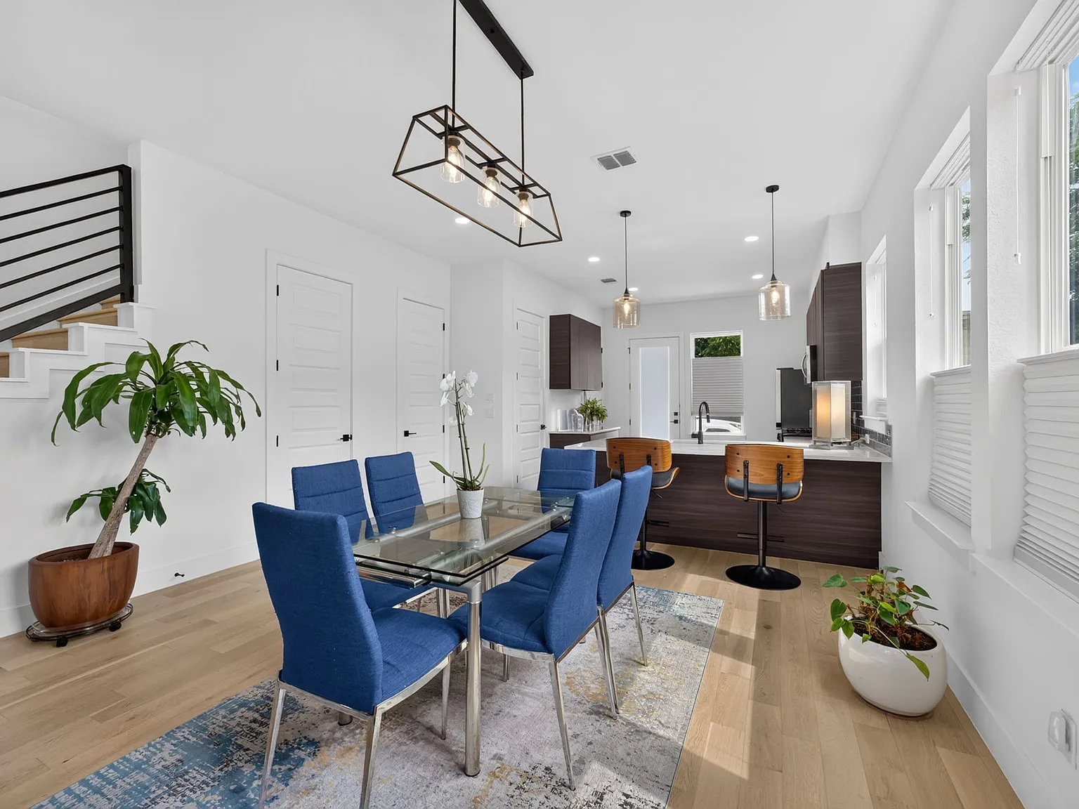 719 Eleanor Avenue #102 - 1 — Photo 4