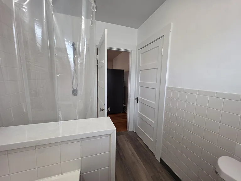 219 Market St #2 — Photo 6