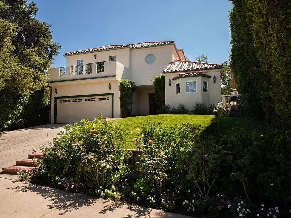 1st image of 15906 Valley Vista Blvd