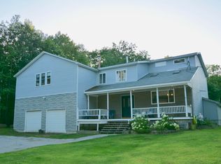 122 Clark Rd, Winterport, ME 04496