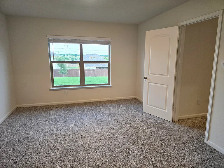 223 Drifter Dr — Photo 7