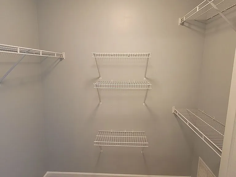 1645 Wolverine Ln — Photo 19