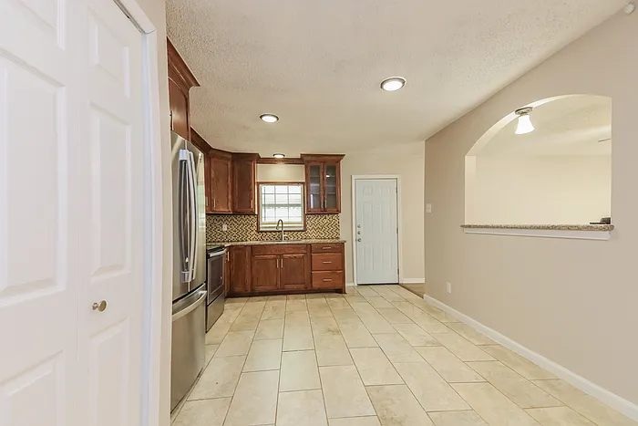 6205 Magnolia Ln — Photo 7