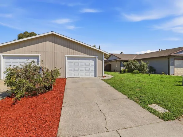 8237 Center Pkwy, Sacramento, CA 95823