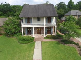 131 Shadows Bend Dr, Baton Rouge, LA 70810