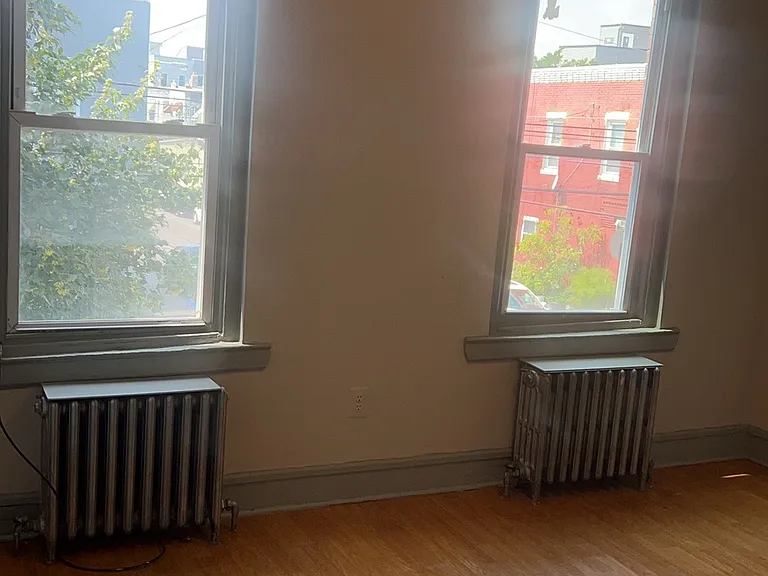 1901 S 21st St #2 — Photo 6