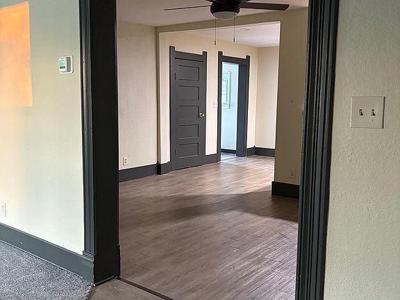 4th image of 204 N Lind St
