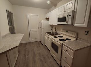 5608 W Higgins Ave #2S, Chicago, IL 60630