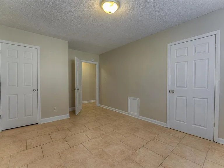 1736 Edward Ave — Photo 19