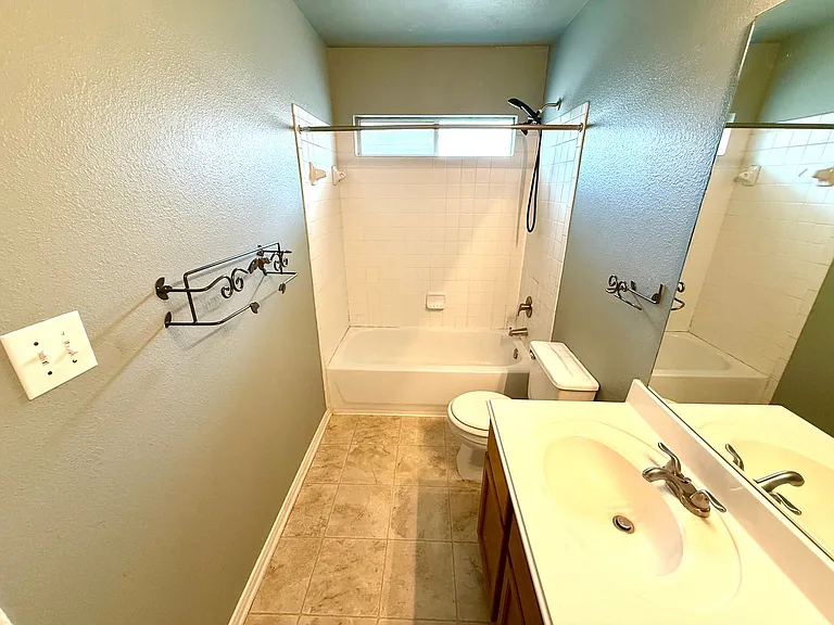 842 Windhurst — Photo 18