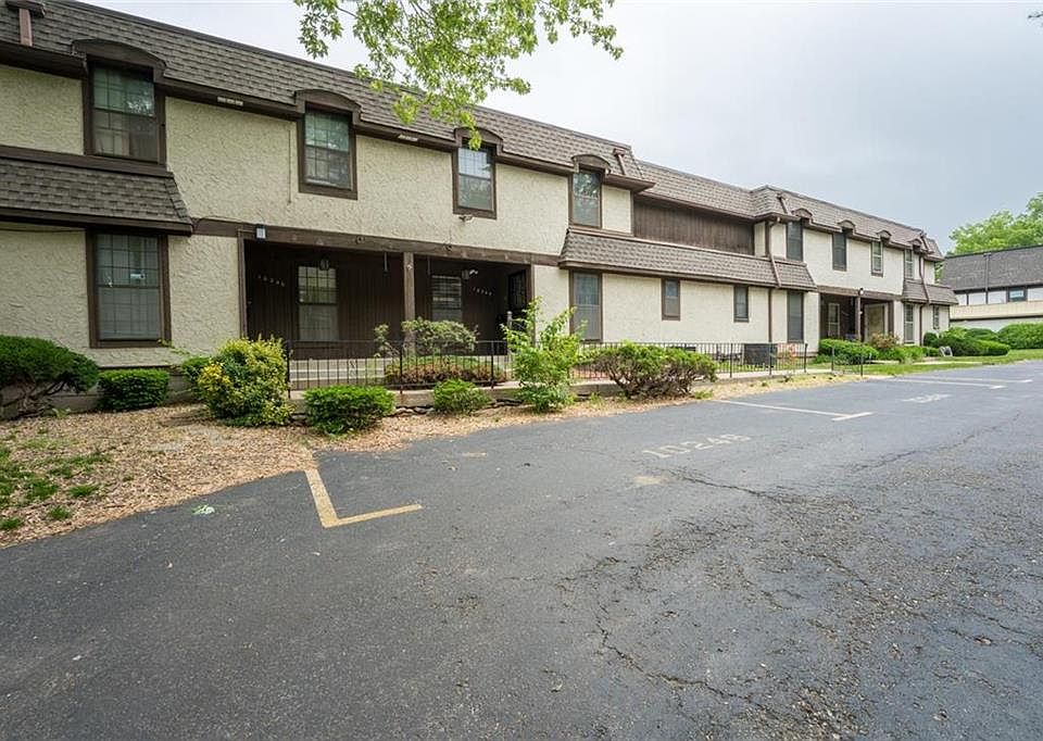 1st image of 10244 Cedarbrooke Ln
