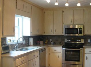 209 Lauren Ln, Canton, GA 30115
