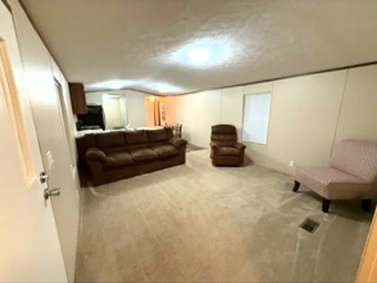 6953 Providence Church Rd — Photo 3