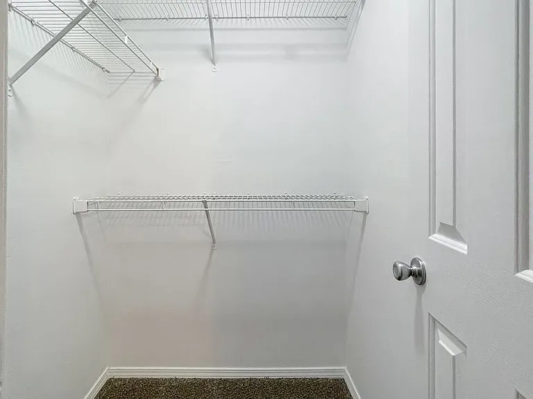 1156 S Grant Ave — Photo 13