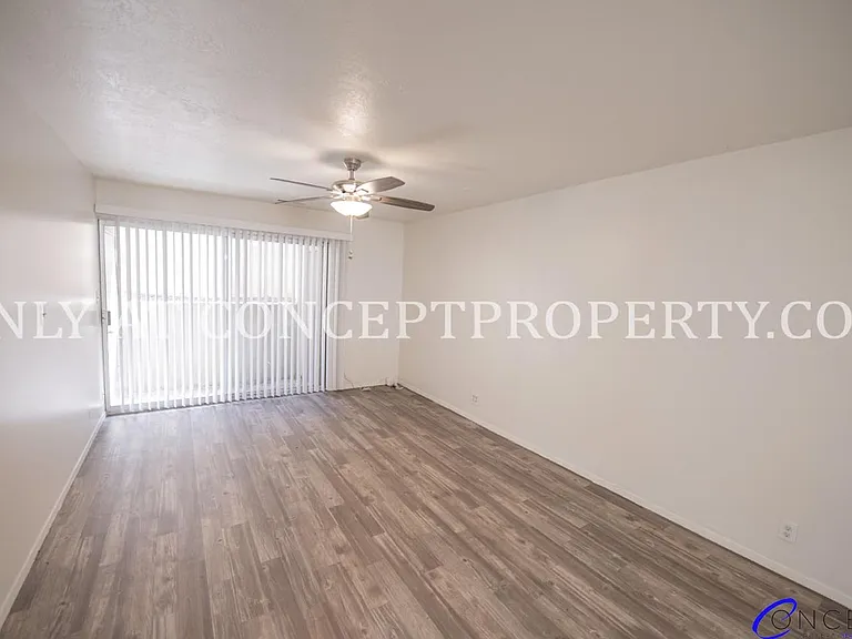 Foothill Terrace — Photo 17