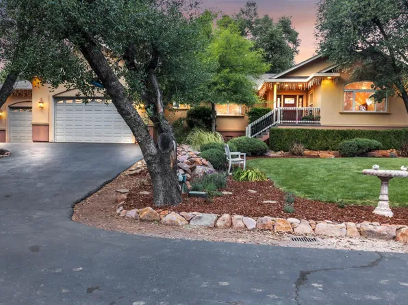 16911 Spruce Grove Road, Hidden Valley Lake, CA 95467