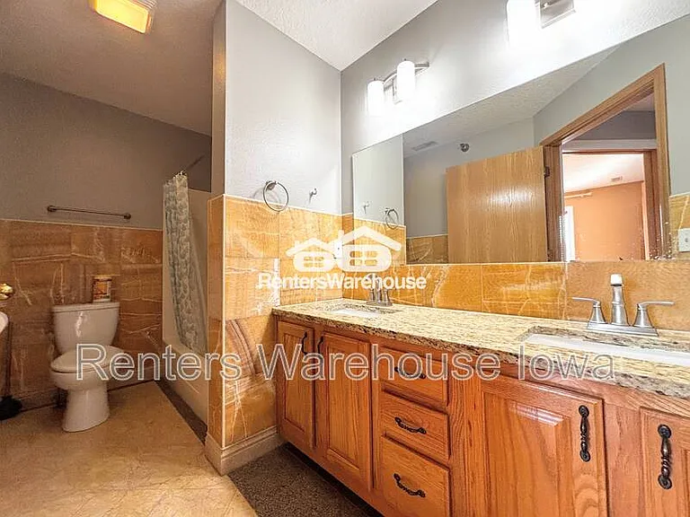 10151 Sutton Dr #8 — Photo 9