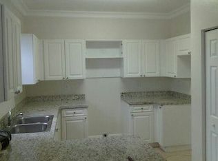 3753 NE 4th St, Homestead, FL 33033