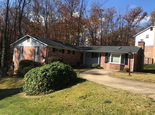 8607 Thames St, Springfield, VA 22151