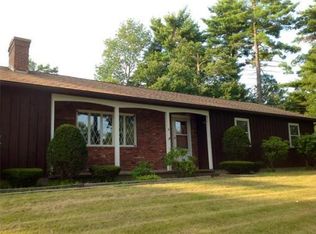 9 Skyview Dr, Ware, MA 01082