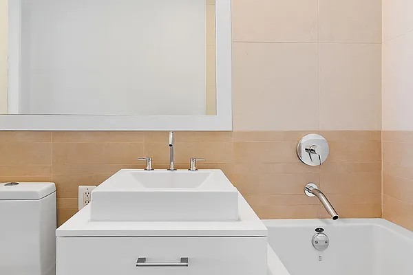 Rented by Compass | media 31