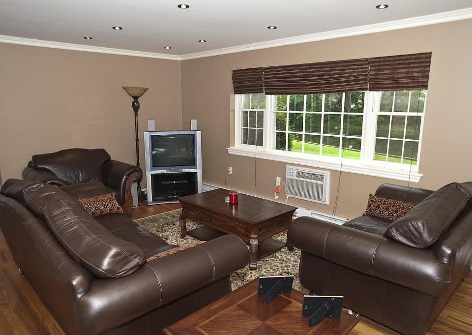 2nd image of 32 Lakeside Dr #A