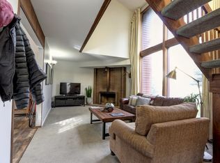 7306 S Racquet Club Dr, Salt Lake City, UT 84121