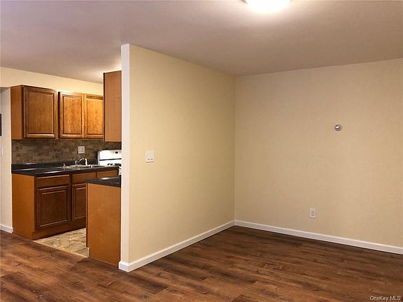 3rd image of 18 Waldron Ave #11A