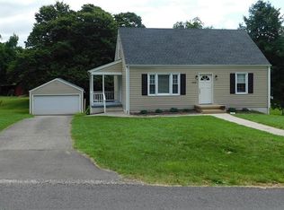 7327 Sunnybrook Dr, Roanoke, VA 24019