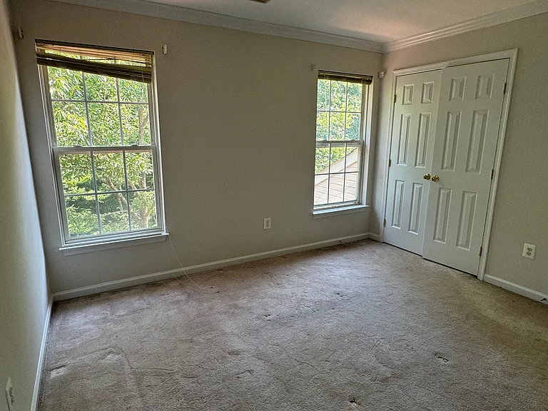 11914 Mary Catherine Dr — Photo 25