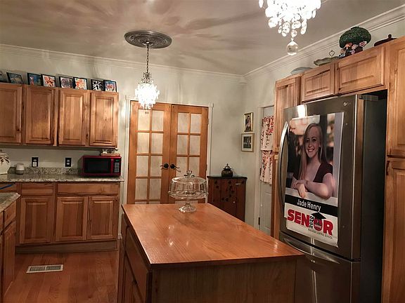 2nd image of 86 Liberty Ave