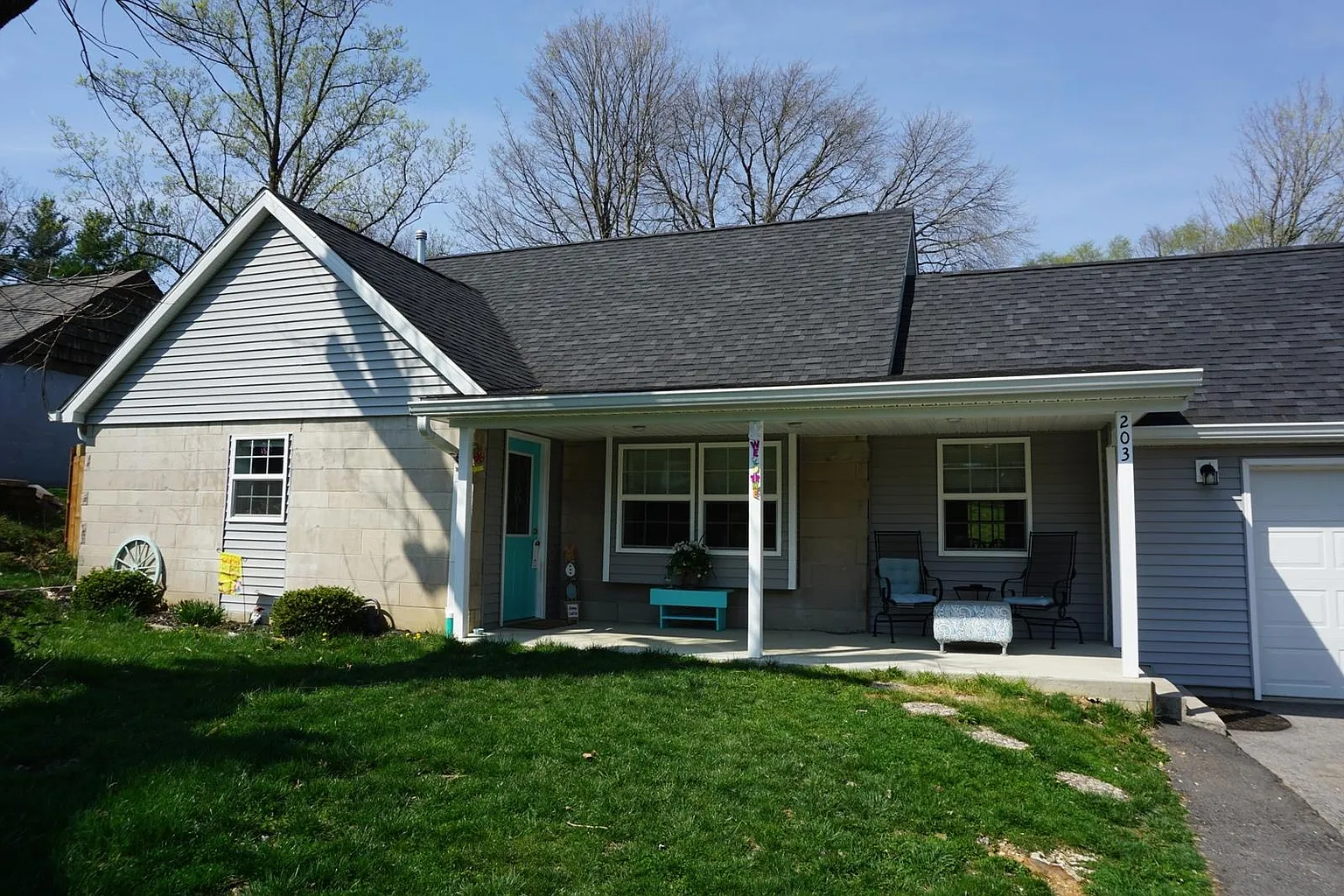 203 Mount Pleasant Rd photo 1