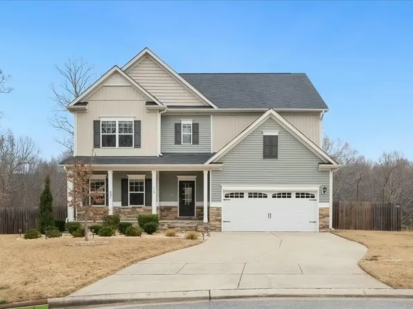 130 Neuse Overlook Dr, Clayton, NC 27527