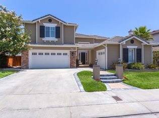 30 Ledgewood Dr, Rancho Santa Margarita, CA 92688