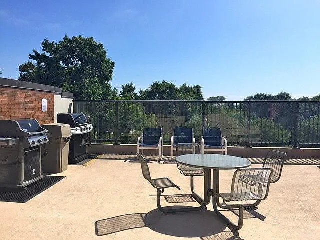 1850 N Clark St #2307 — Photo 33