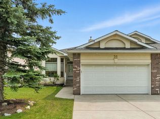 36 NW Eagleview Hts, Cochrane, AB T4C1P5