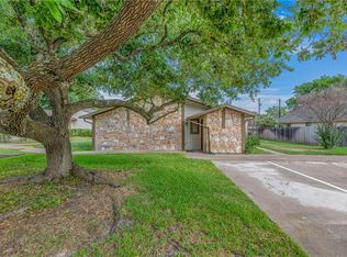 2323 De Lee St APT 28, Bryan, TX 77802
