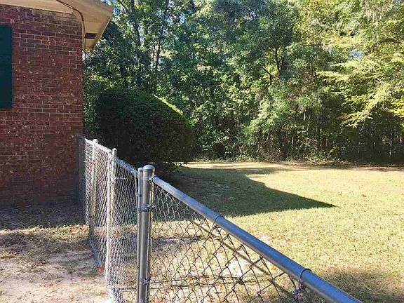 2nd image of 4724 NW 36th St