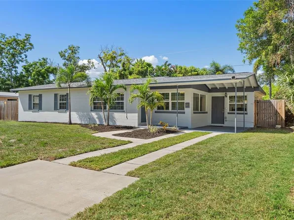 3963 Neptune Dr SE, Saint Petersburg, FL 33705