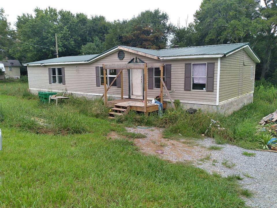 Front of the house, from the road