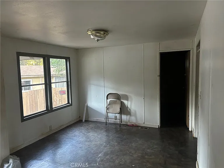 14435 Skyway — Photo 5