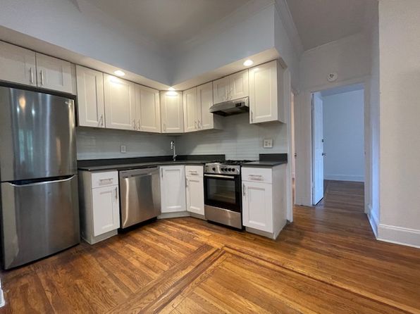 350 7th St #1AA