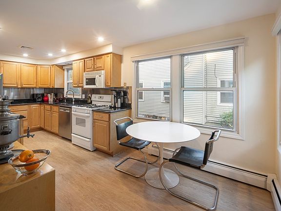 5th image of 29 Pinecliff Rd #29