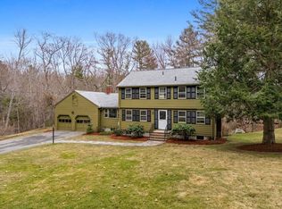 16 Glenridge Dr, Bedford, MA 01730