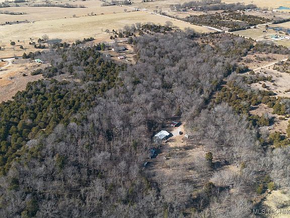 5th image of 438139 E 360th Rd