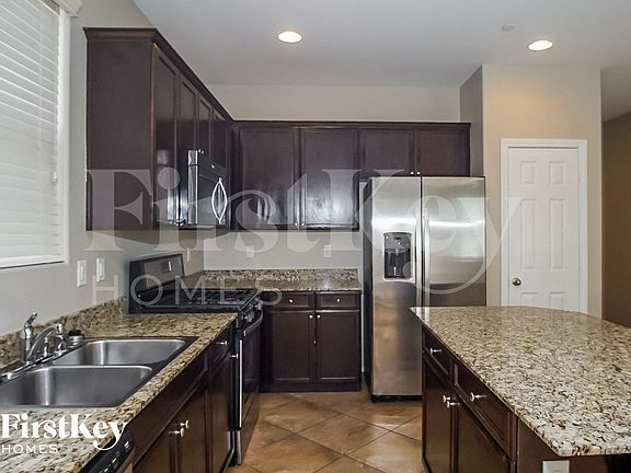 5th image of 117 Fiery Hill Ave